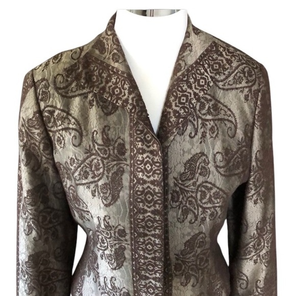 Vintage Tahari platinum bronze brocade crop waisted blazer - Picture 2 of 11
